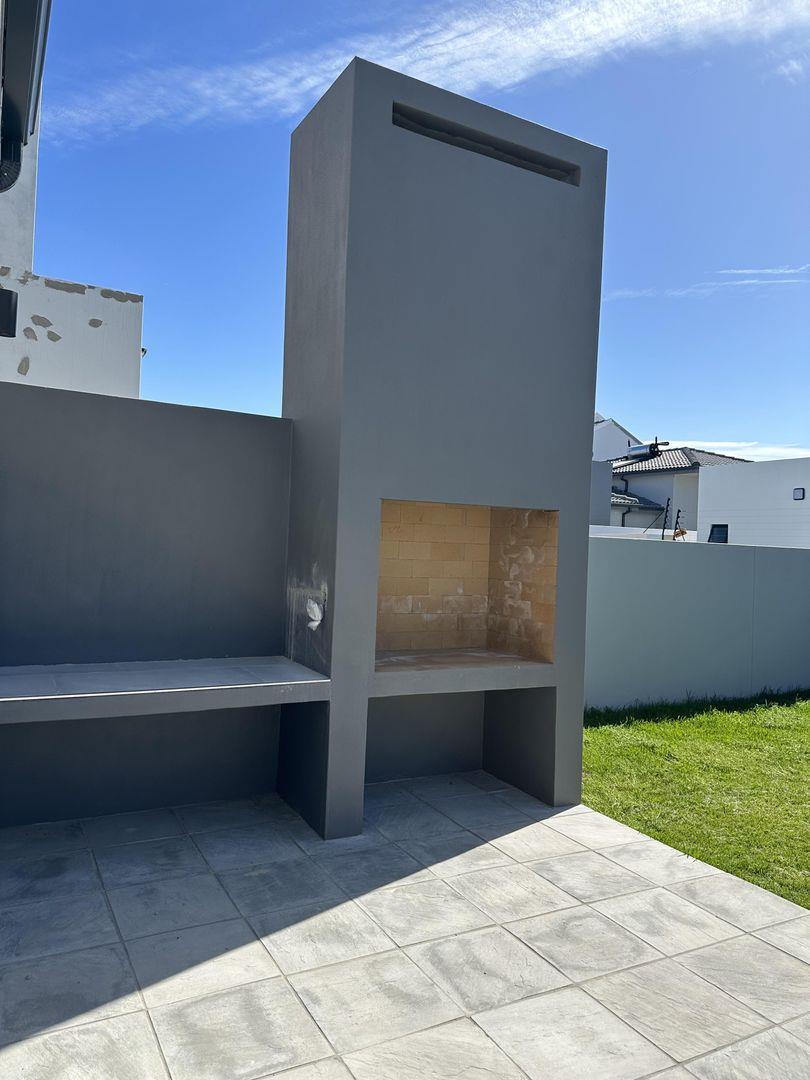 4 Bedroom Property for Sale in Sandown Western Cape